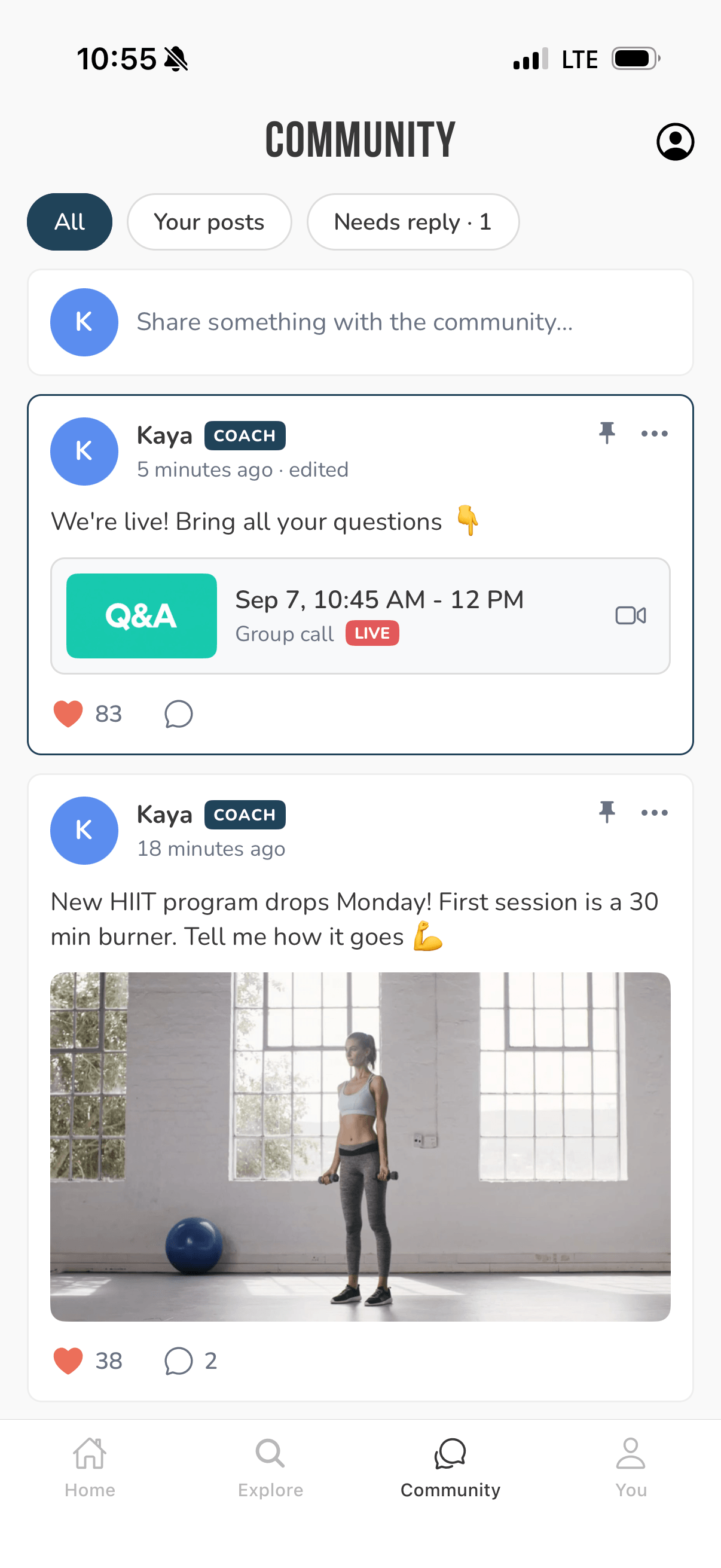 A pinned coach post at the top of the Community feed holding a Q&A group call card with its start and end time and a LIVE badge